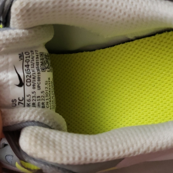 Nike Air Max 270 React  Grey/lemon l/lilac. 7C. - Picture 5 of 5